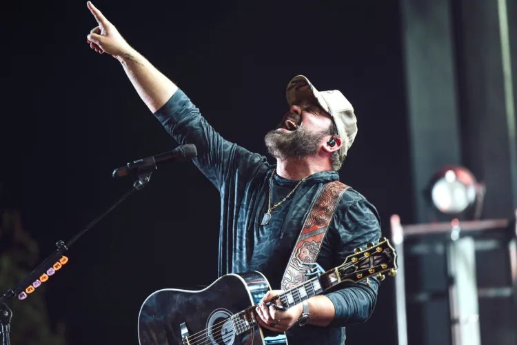 Lee Brice Brings Sunriser Tour to Town Tonight